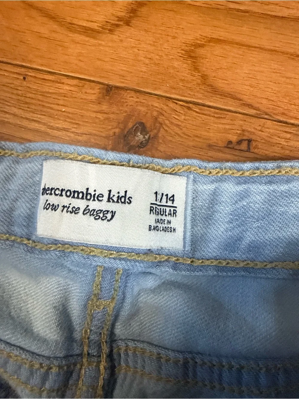 Abercrombie Kids Girls Low Rise Baggy Bow Embroidered Jeans